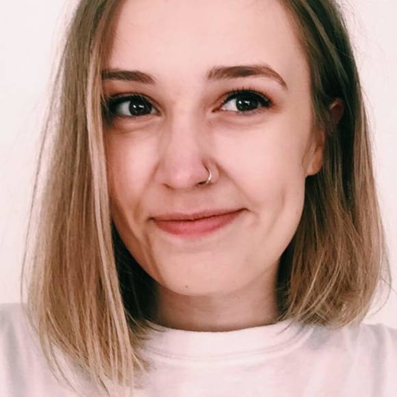 Meet your Posher, Jenna - Picture 1 of 1